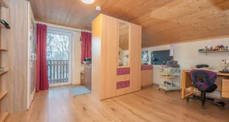 von_poll_real_estate_property_26172001_image_18