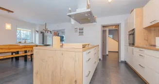 von_poll_real_estate_property_26172001_image_14