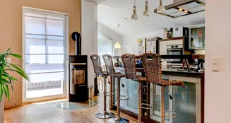 von_poll_real_estate_property_25110020_image_0