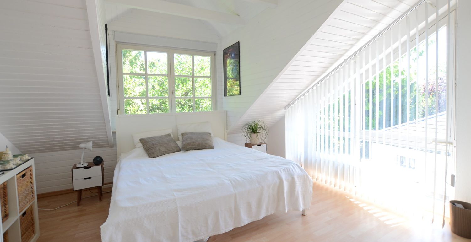 Schlafzimmer 1