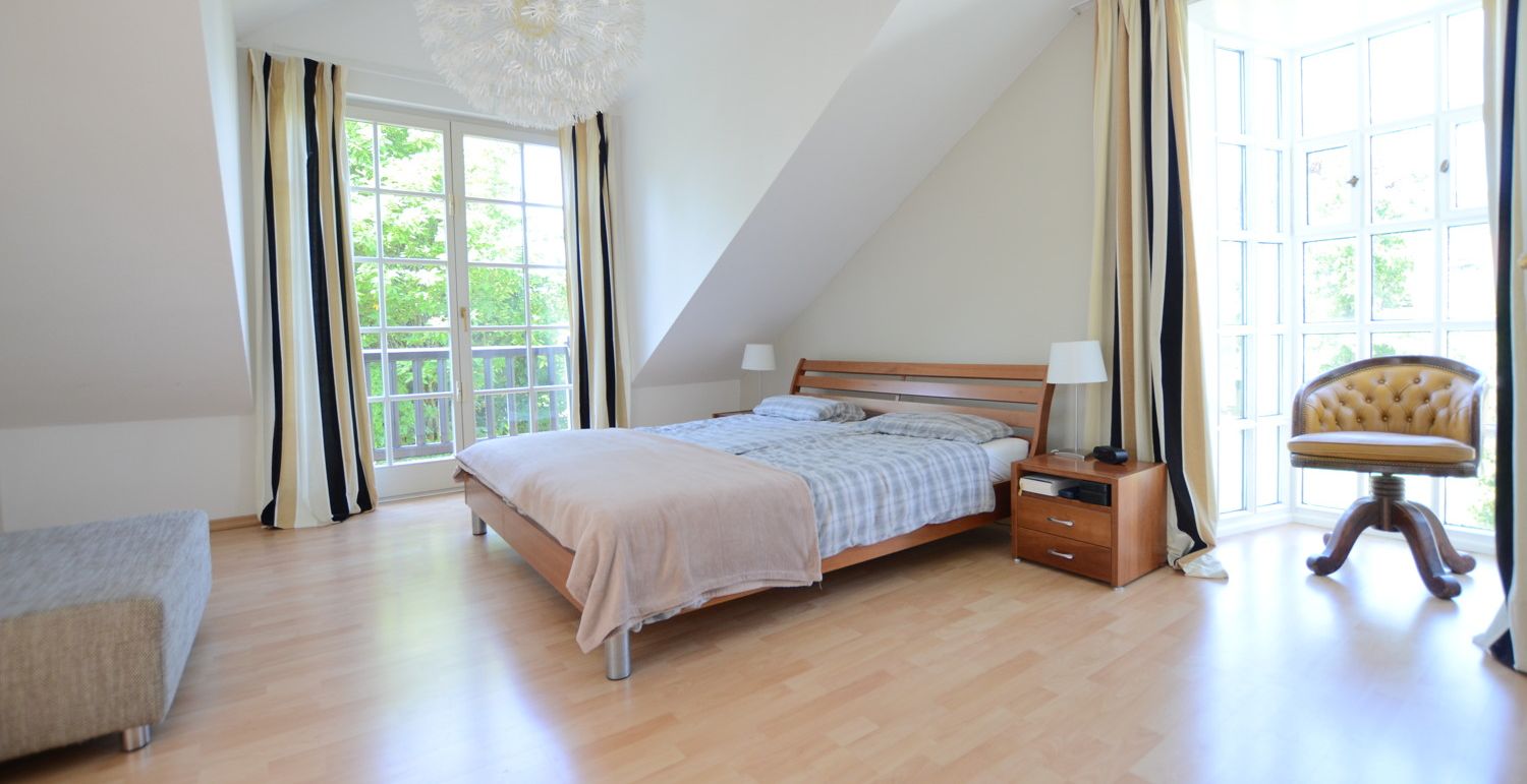 Schlafzimmer 2