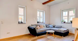 von_poll_real_estate_property_25110020A_image_2