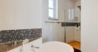 von_poll_real_estate_property_25110020A_image_24