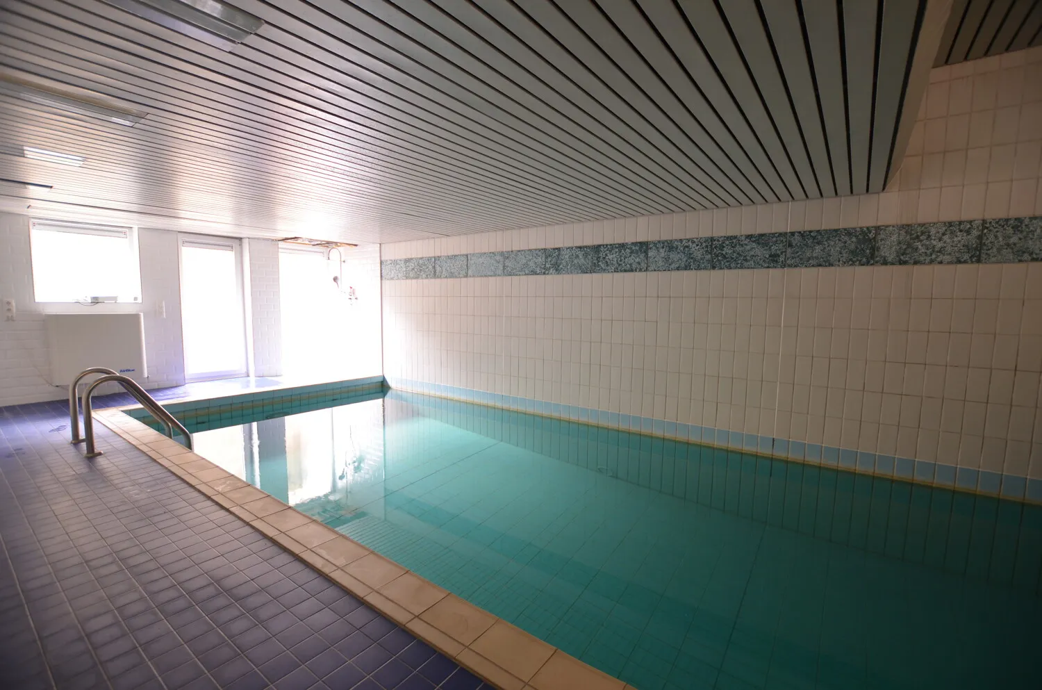 Schwimmbad