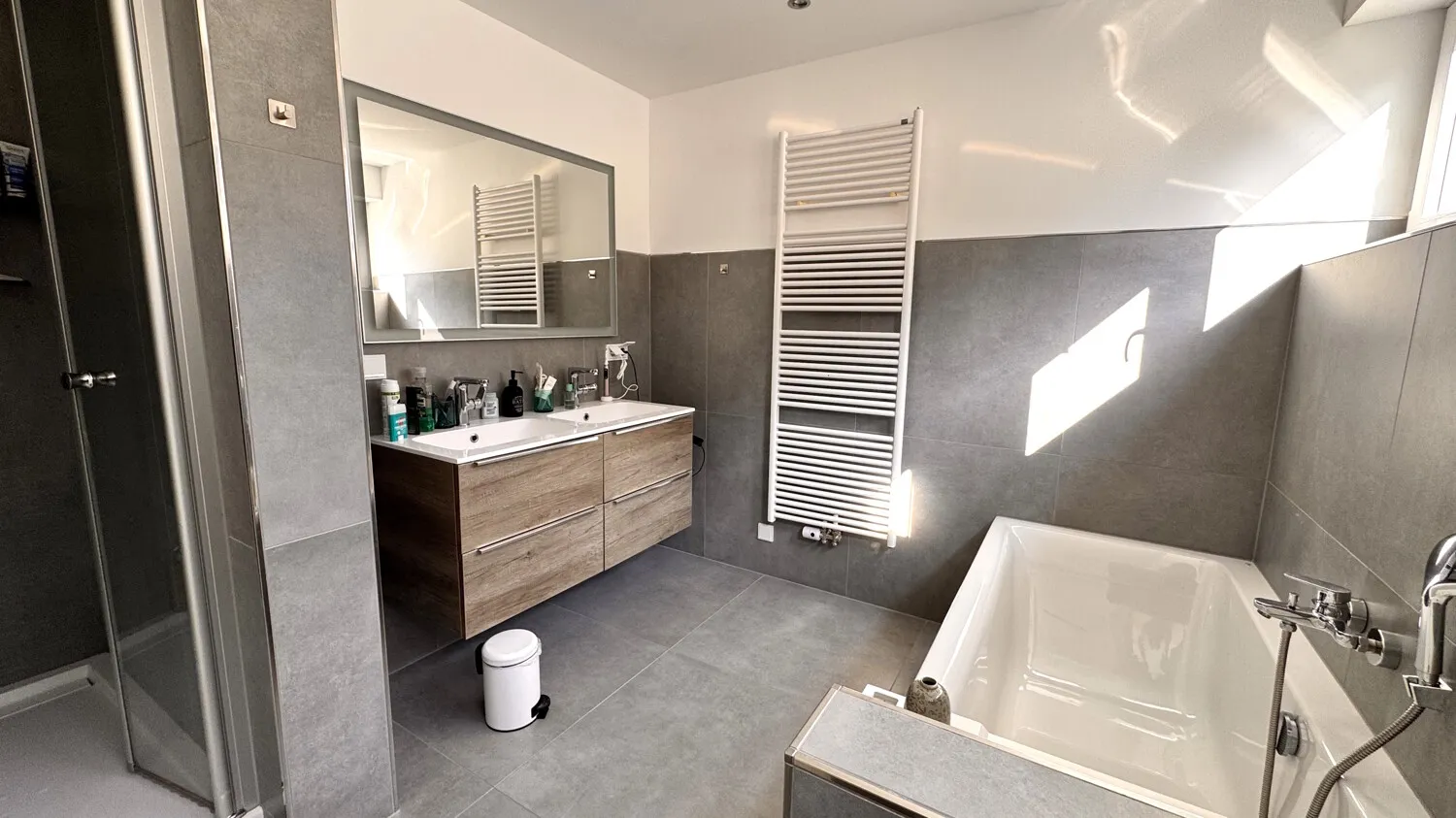Badezimmer 1