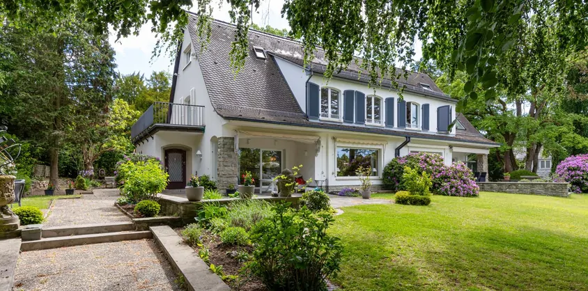 von Poll Immobilien GmbH
