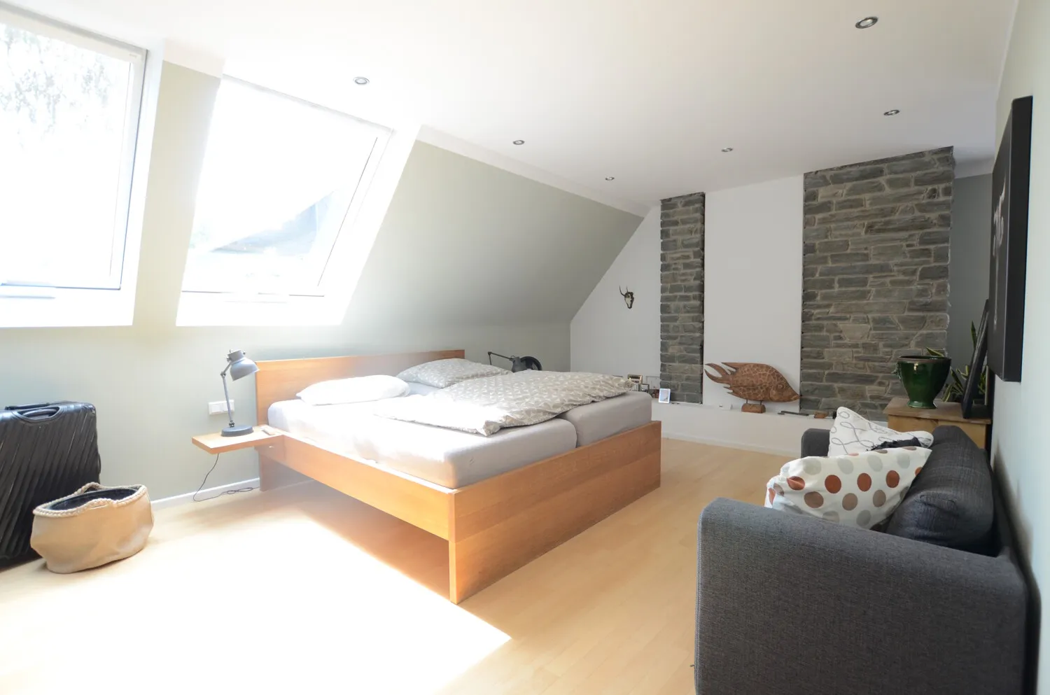 Schlafzimmer Ansicht 1