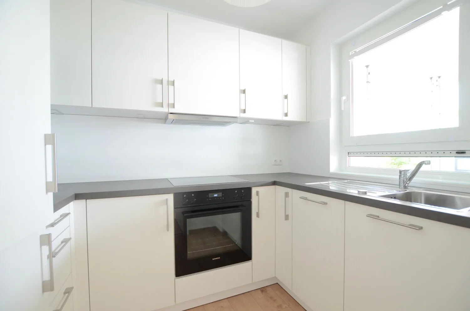 Helle, gut geschnittene 3-Zimmerwohnung mit Tiefgarage und Lift. - Foto 3
