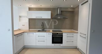 von_poll_real_estate_property_25110017_image_0