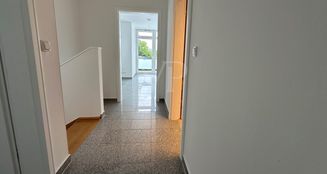 von_poll_real_estate_property_25110017_image_11