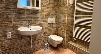 von_poll_real_estate_property_25110017_image_8