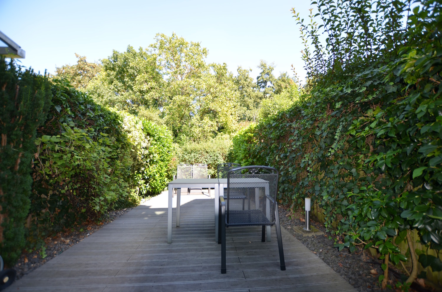 Terrasse hinten