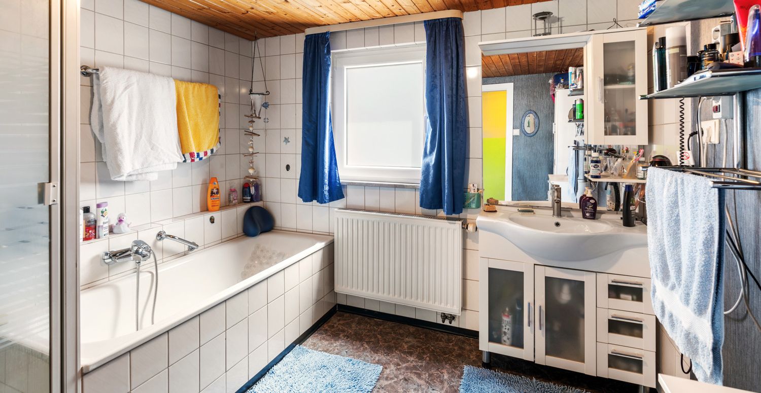 Badezimmer DG