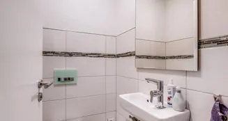 von_poll_real_estate_property_24259004_image_11