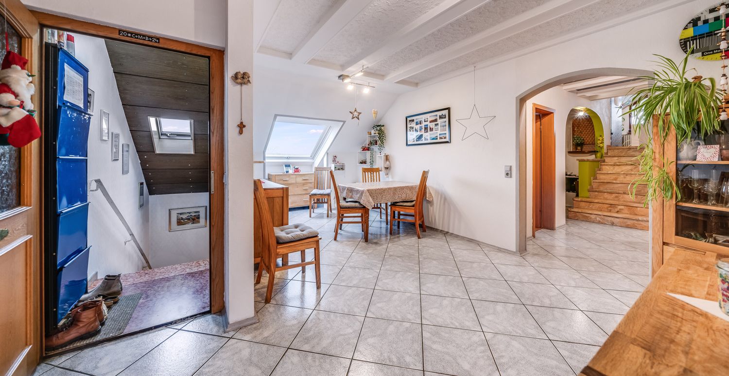 Flur / Aufenthaltsbereich Wohnung DG