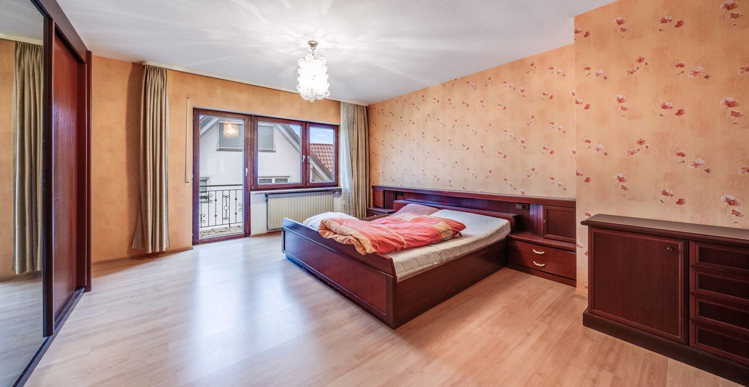 Schlafzimmer 1 Wohnung OG