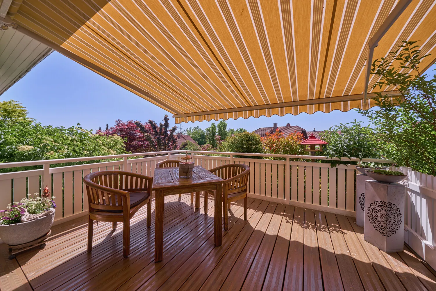 Balkon EG