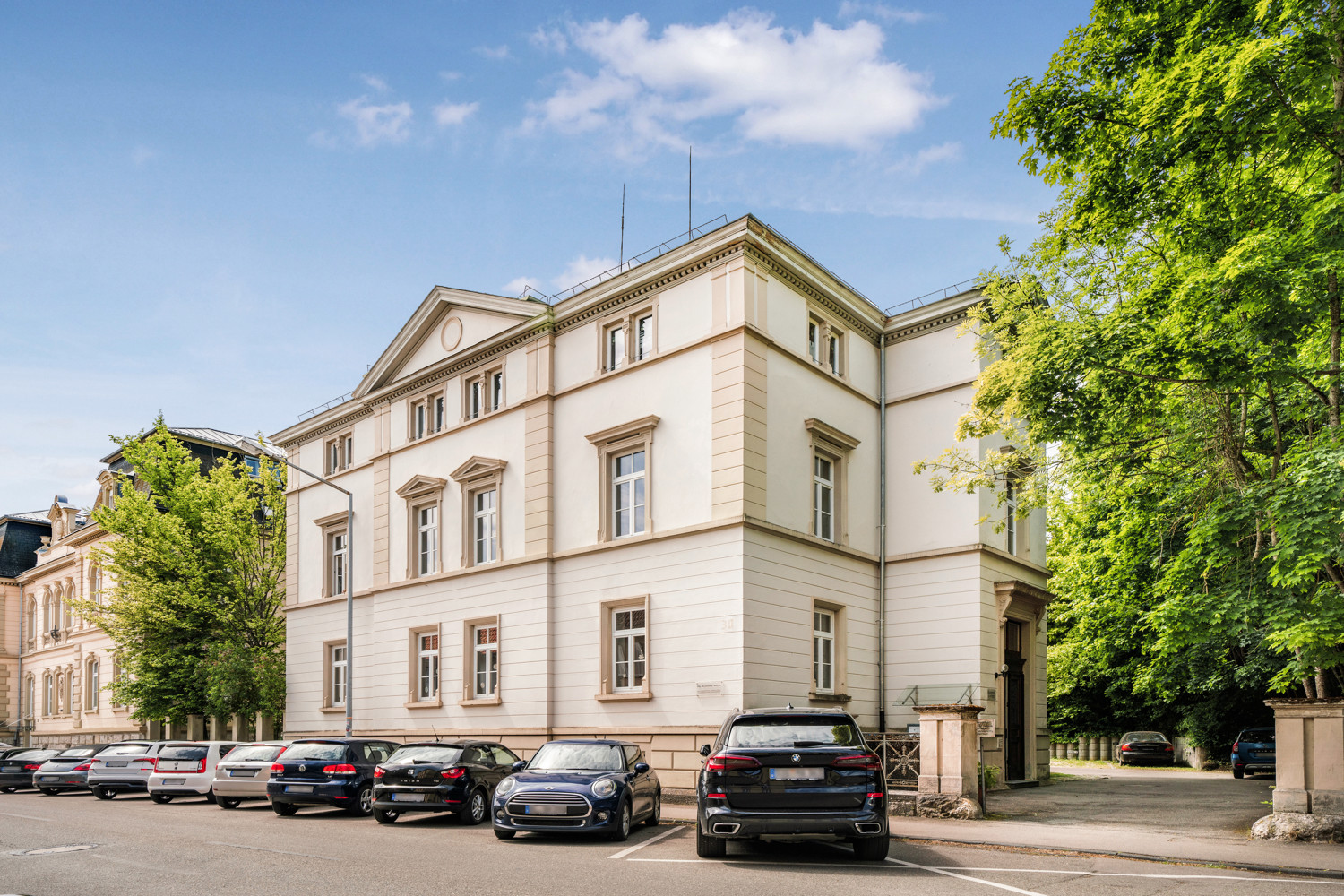 Straßenansicht