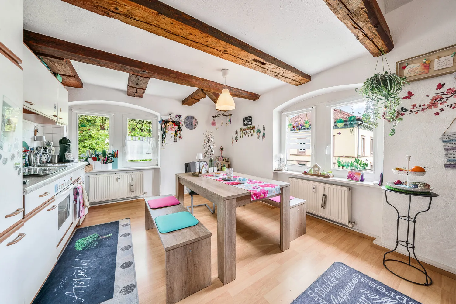 Küche inklusive Essbereich 2.OG