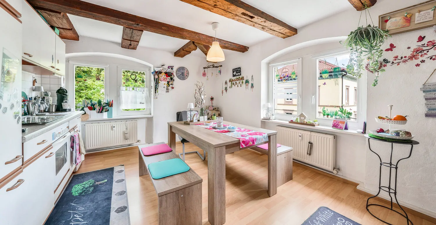 Küche inklusive Essbereich 2.OG