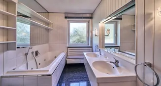 von_poll_real_estate_property_25259009_image_21