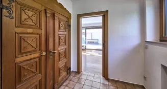 von_poll_real_estate_property_25259009_image_16