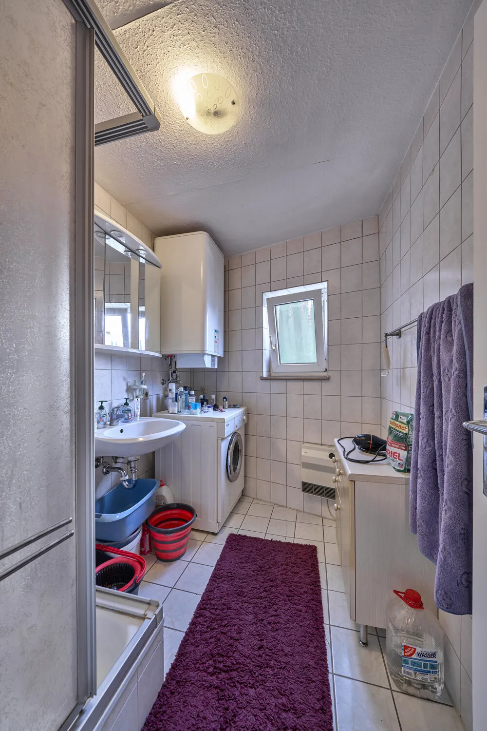 Badezimmer WE VI 2.OG/DG