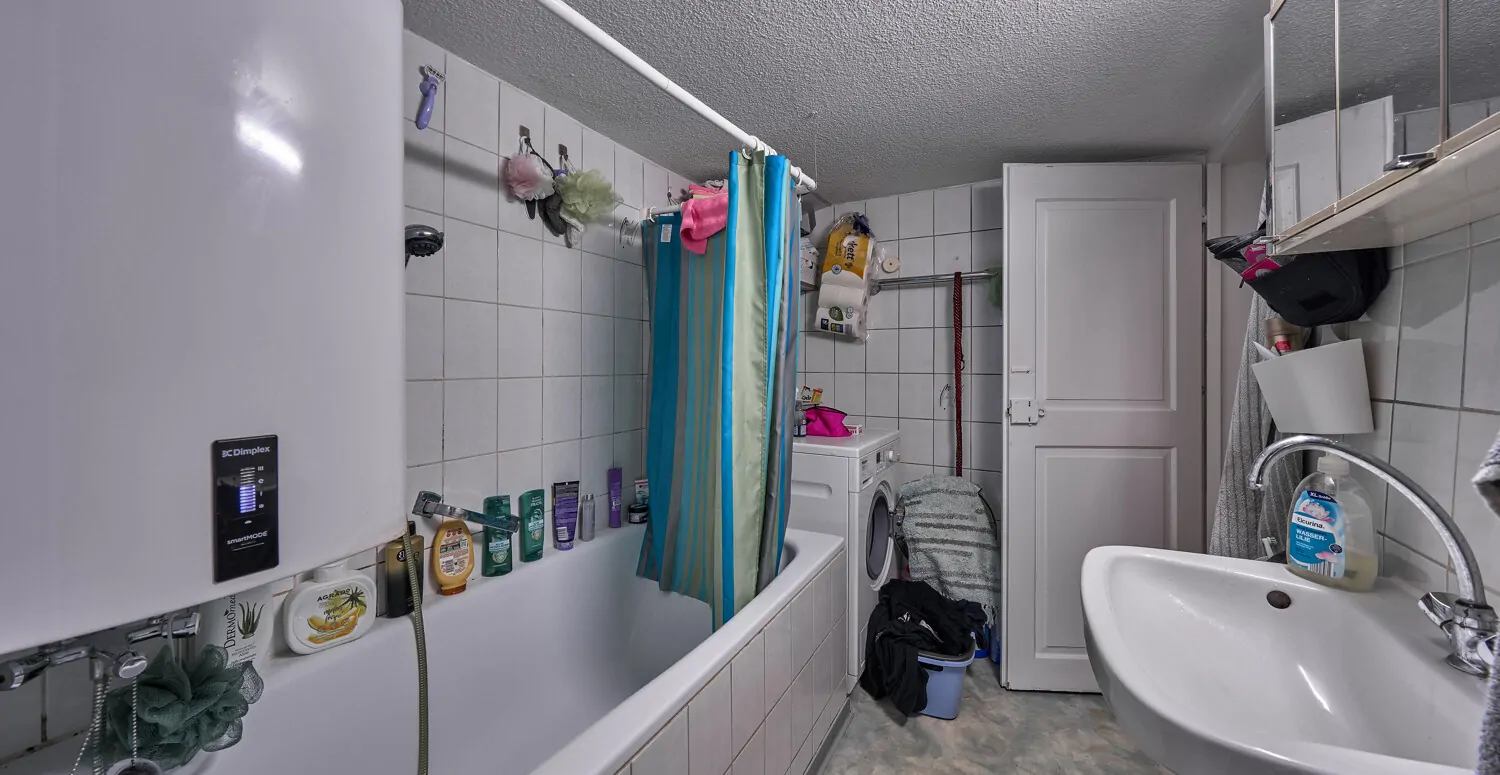 Badezimmer WE III EG