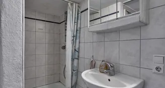 von_poll_real_estate_property_25259005_image_11