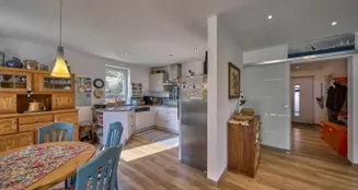 von_poll_real_estate_property_25259008_image_14