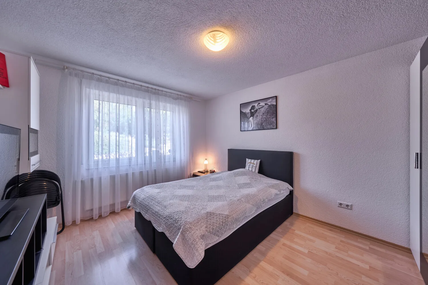 Schlafzimmer II EG