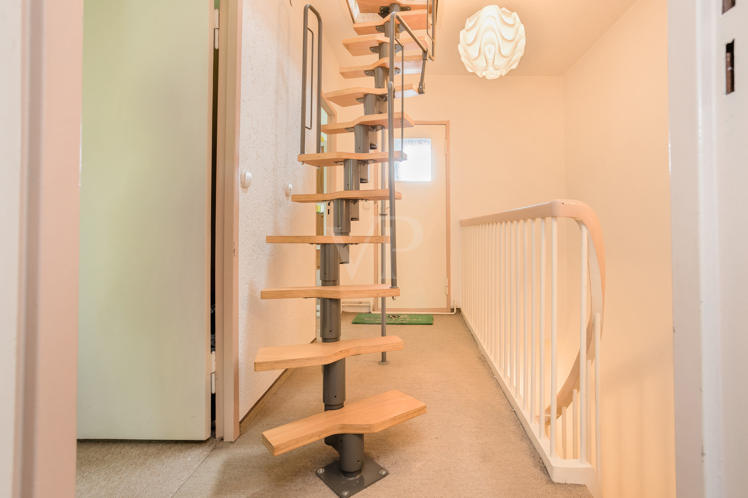 Treppe zum Spitzboden