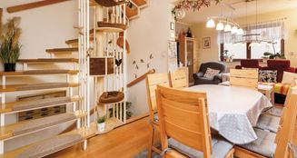 von_poll_real_estate_property_25104008_image_0