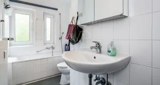 von_poll_real_estate_property_25104017_image_5