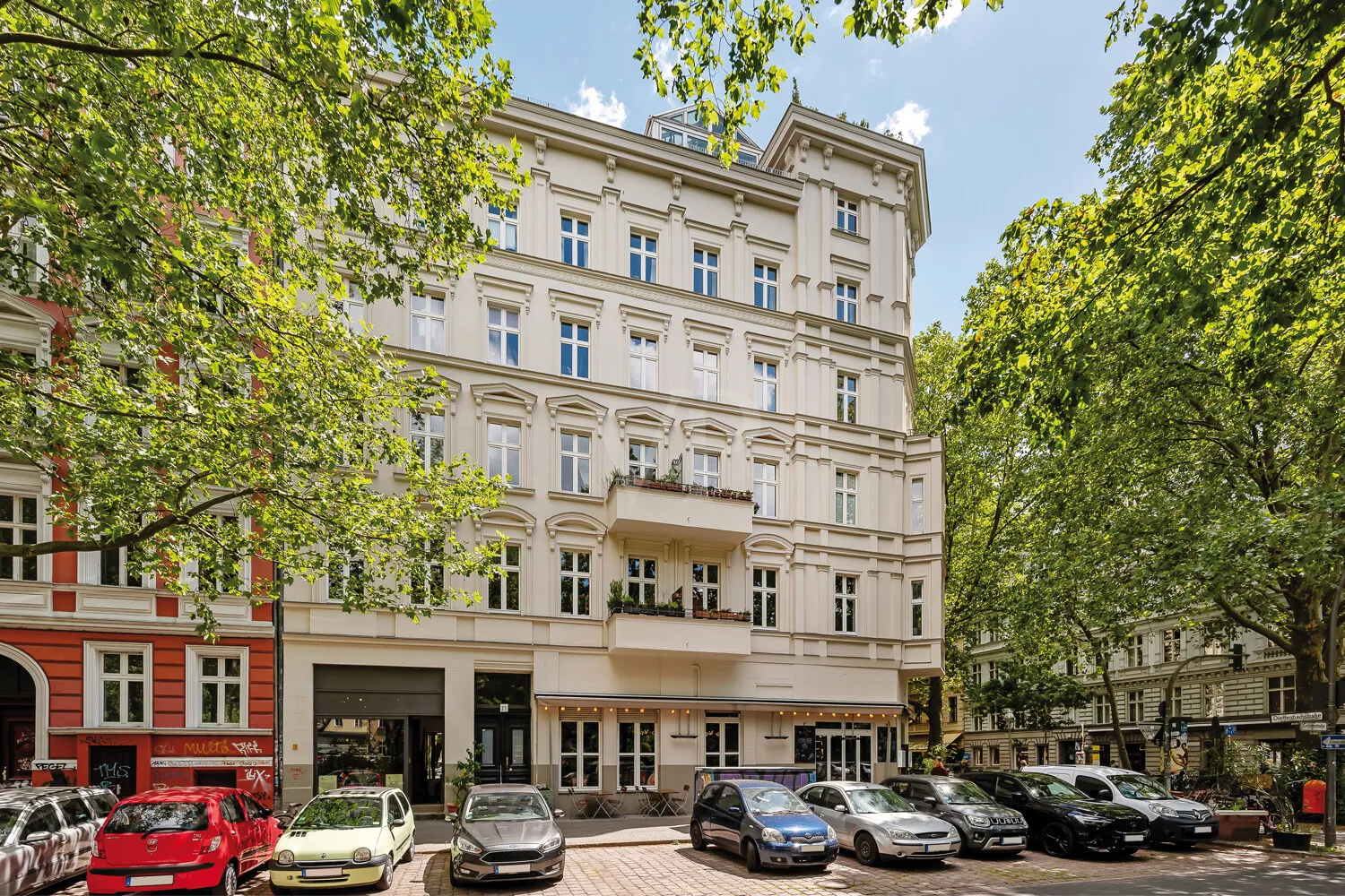 Hausansicht von der Straße