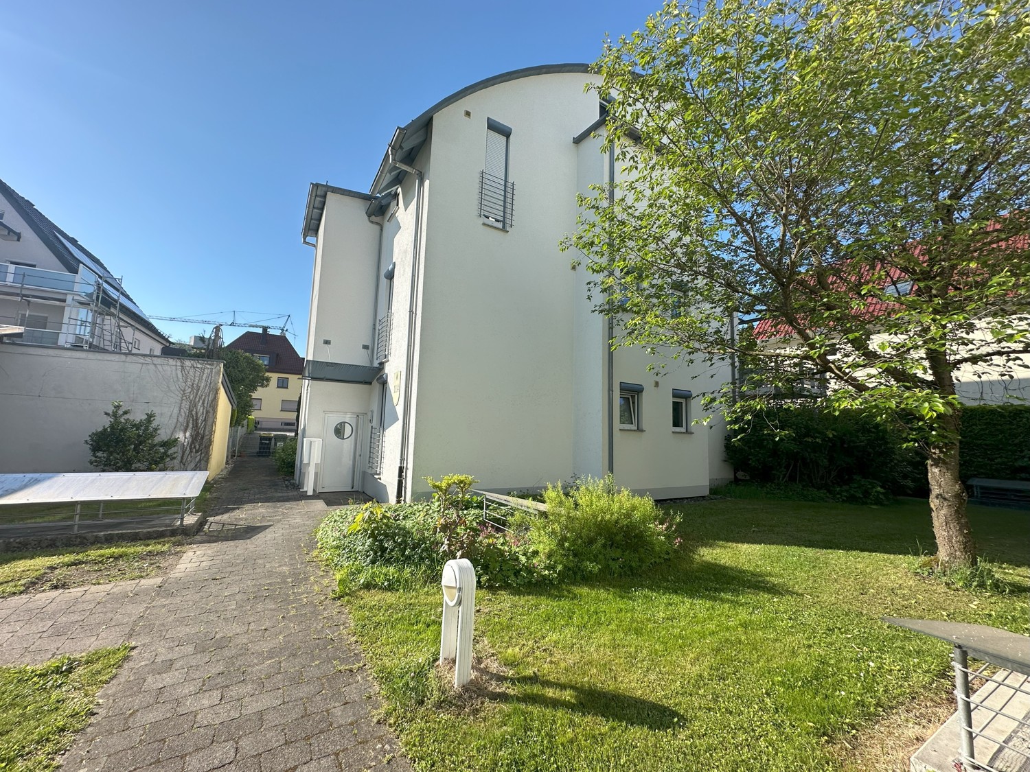 Gebäudeansicht seitlich