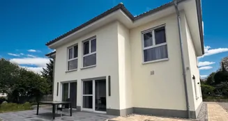 von_poll_real_estate_property_25258013_image_0