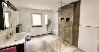 von_poll_real_estate_property_25258025_image_3