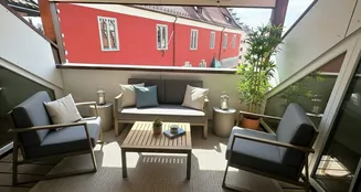 von_poll_real_estate_property_25258019_image_2