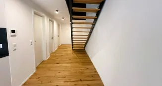 von_poll_real_estate_property_25258019_image_7