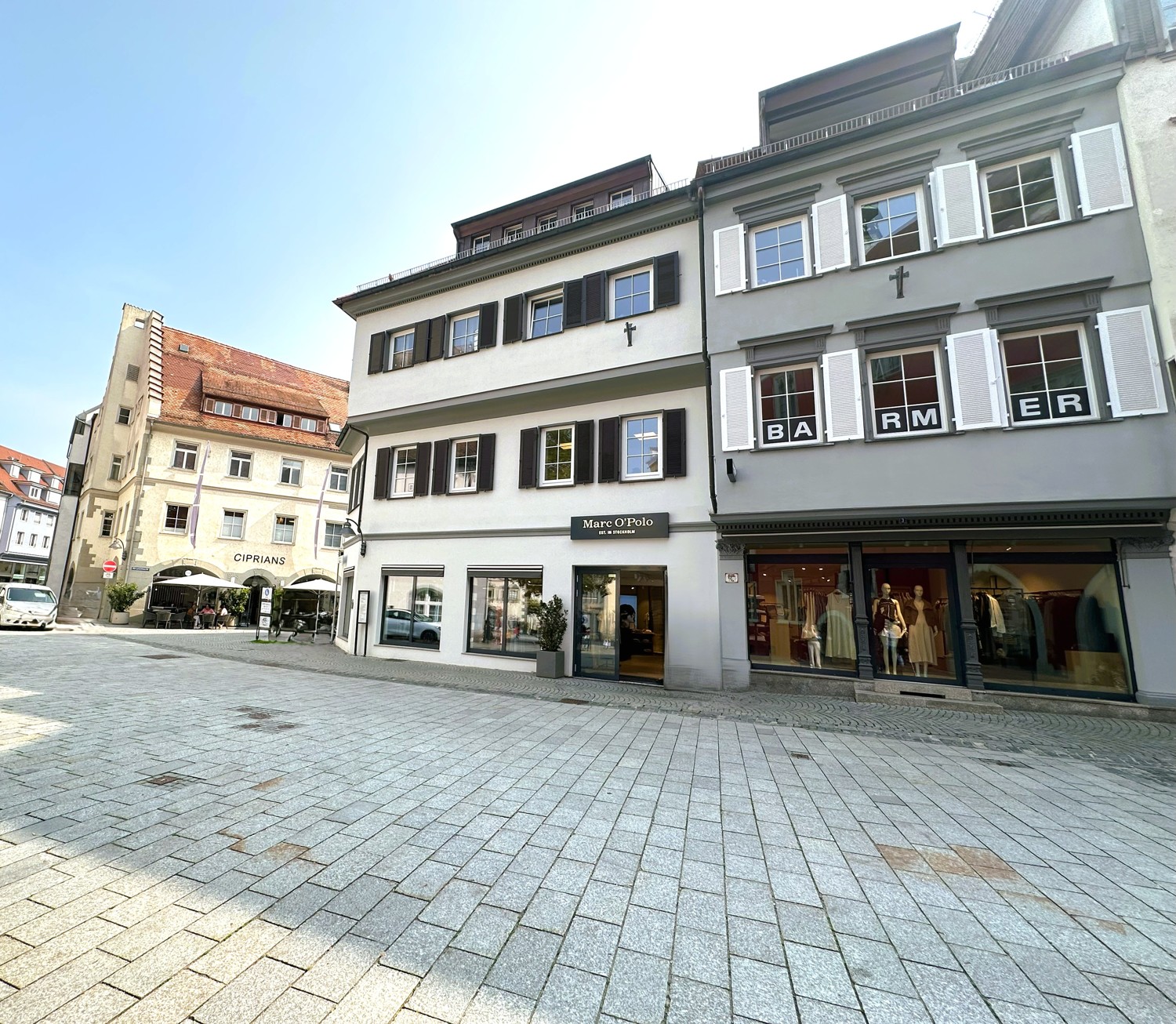 Gebäudeansicht seitlich