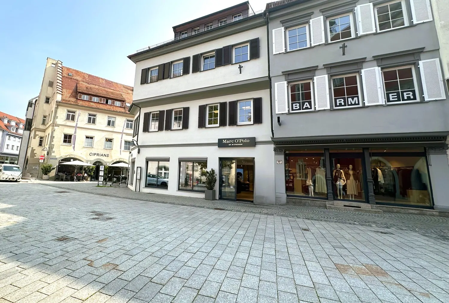 Gebäudeansicht seitlich