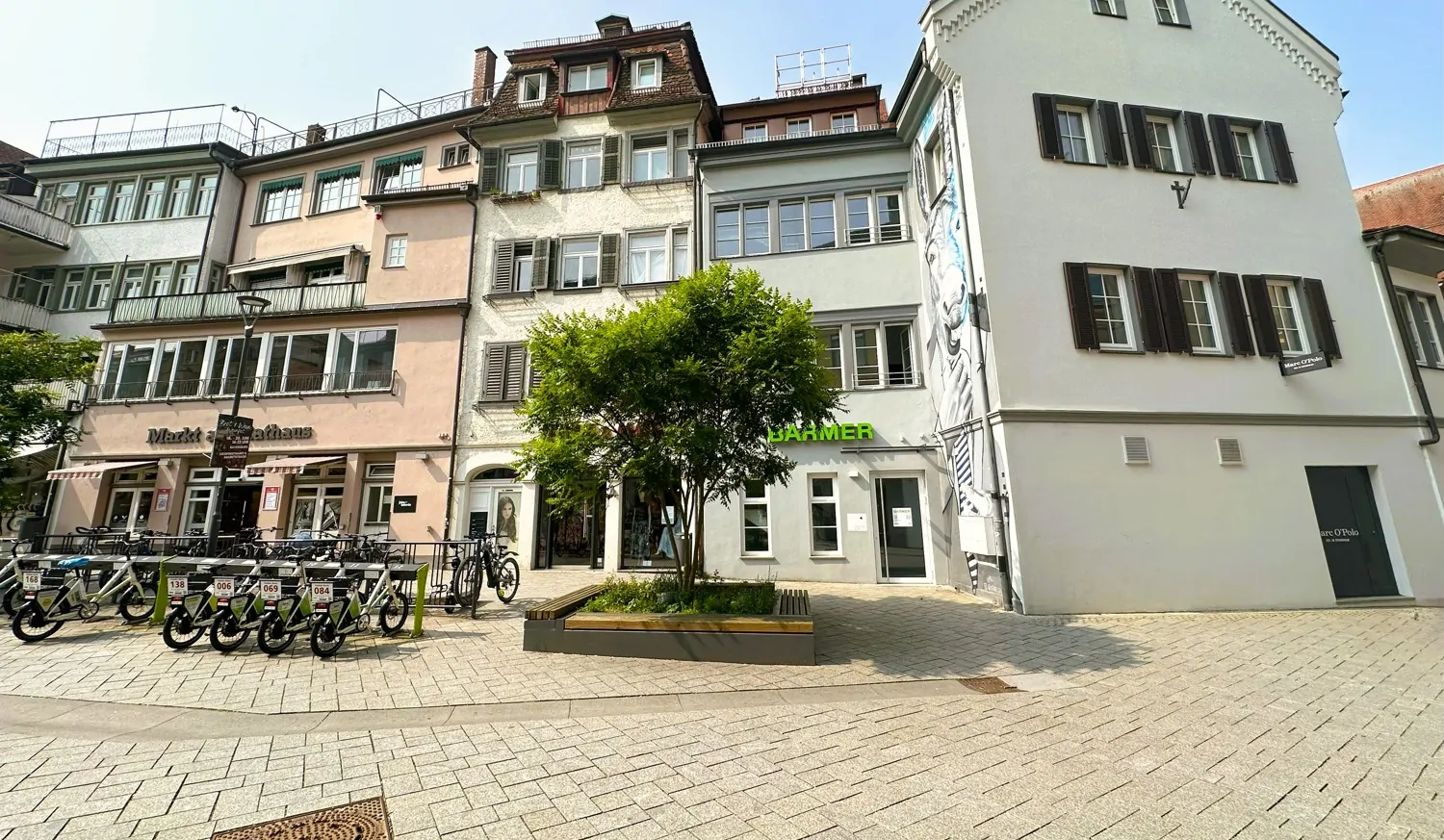 Gebäudeansicht Front