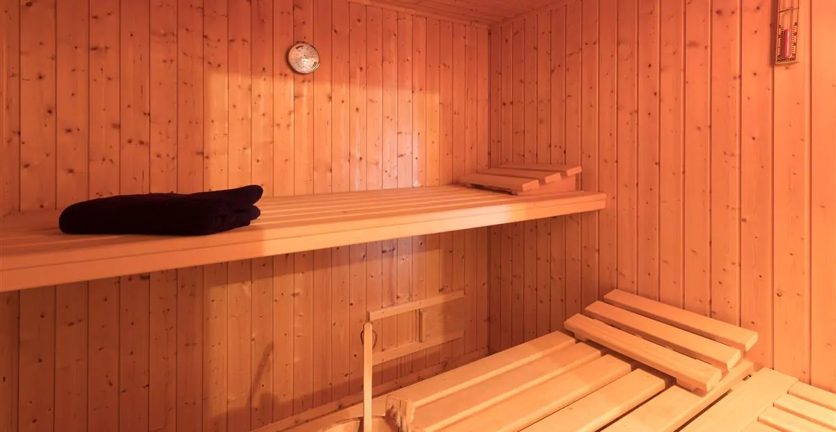 Ö Sauna