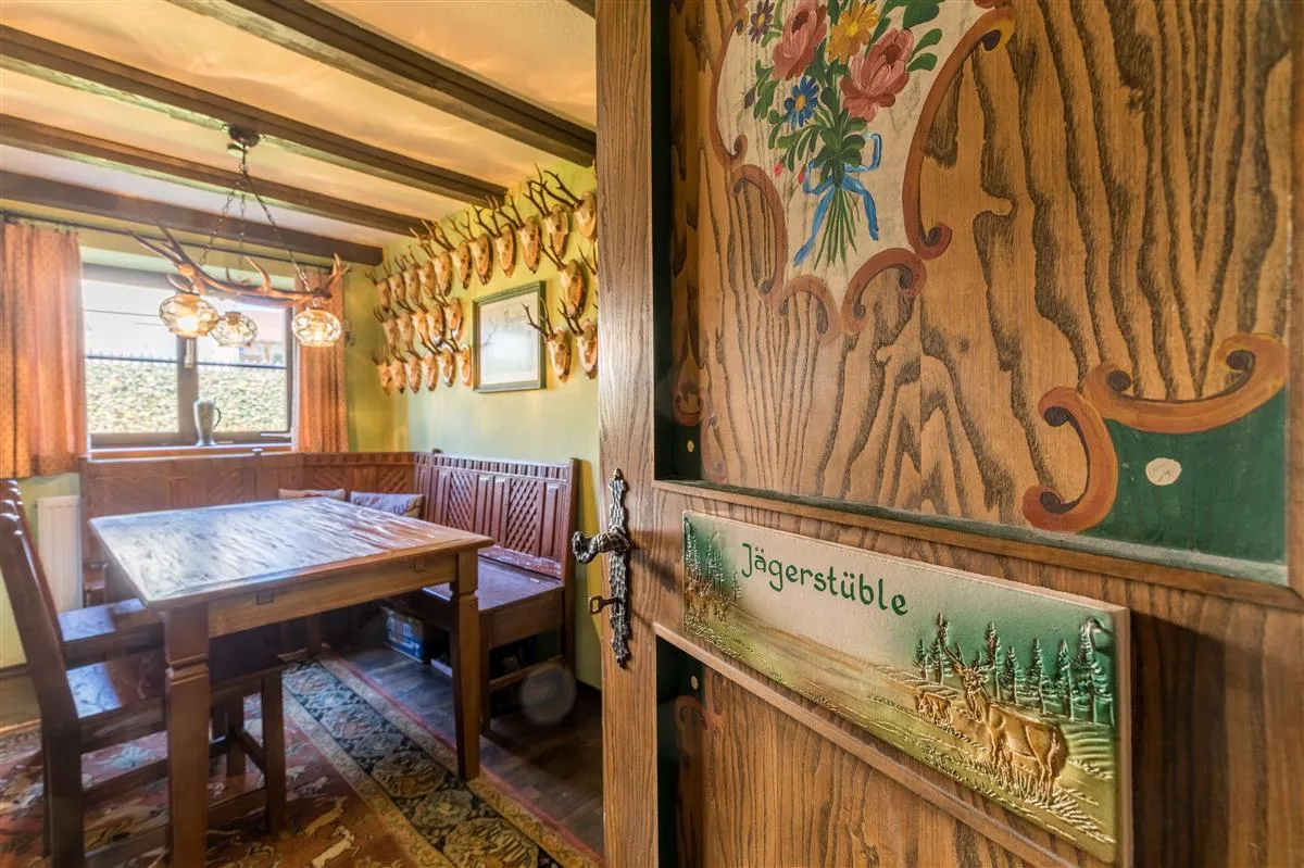 Ö Jagdstube Erdgeschoss