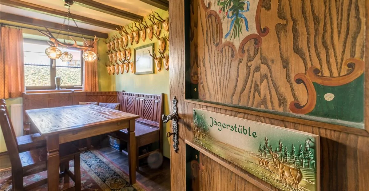 Ö Jagdstube Erdgeschoss