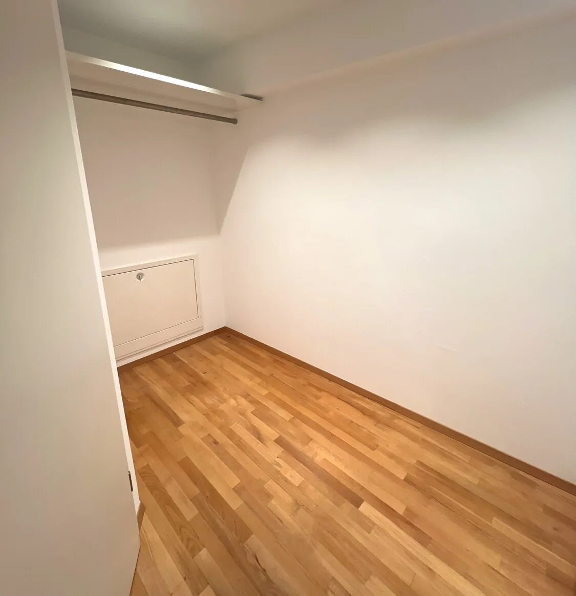 Garderobe mit Einbauschränken