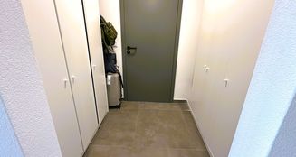 von_poll_real_estate_property_25258020_image_2