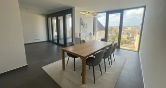 von_poll_real_estate_property_25258020_image_0