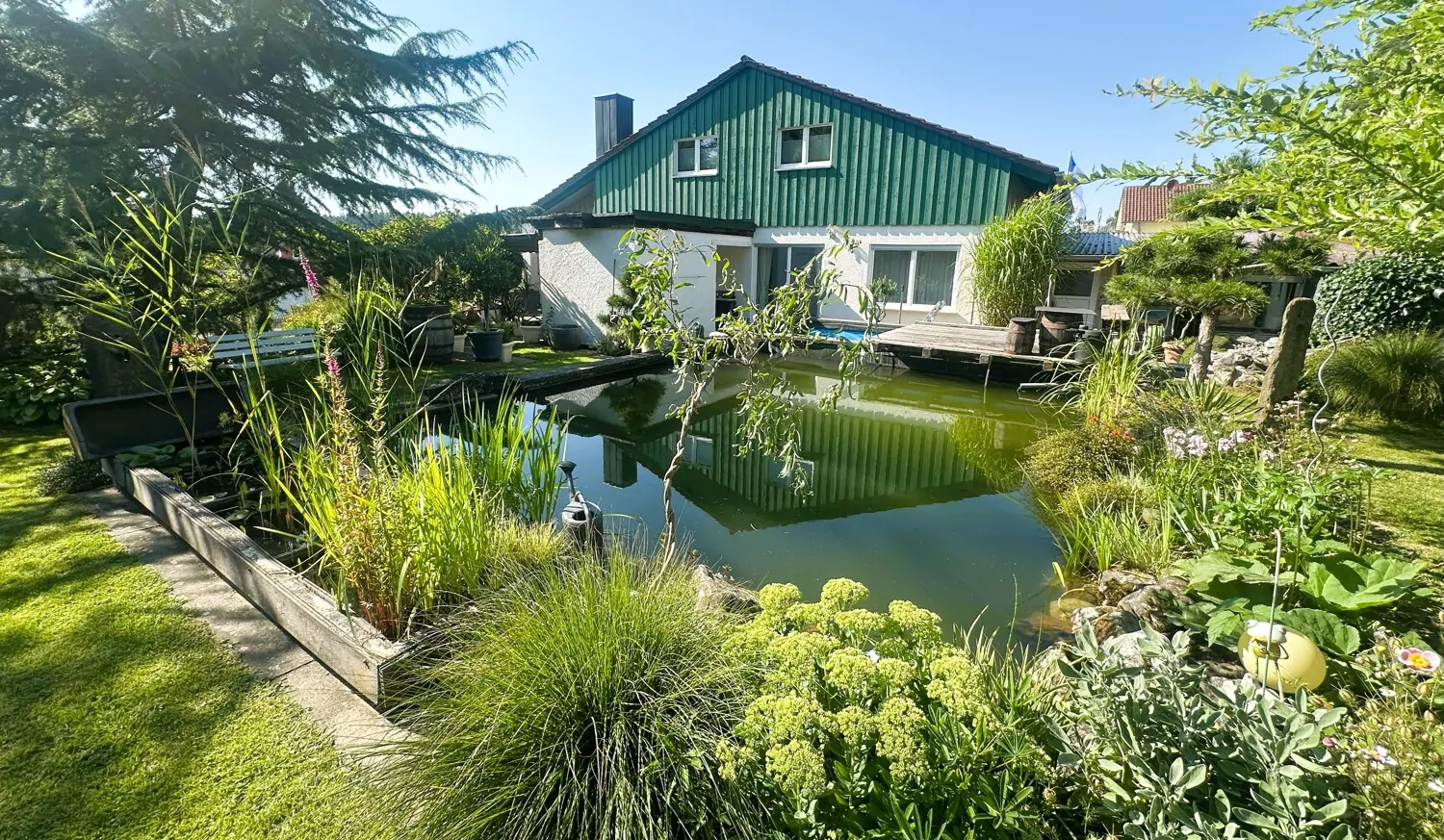 Hausansicht Teichseite